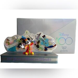 NWT - Disney 100 - Lights & music Mickey figurine